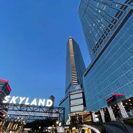 Apartment Skyland - 52nd Floor Luxury Studio Istanbul
