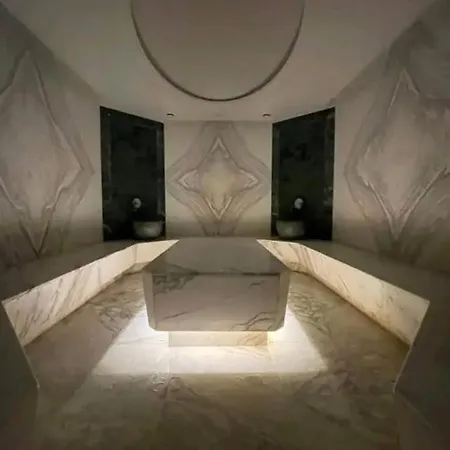 Skyland - 52nd Floor Luxury Studio Stambuł